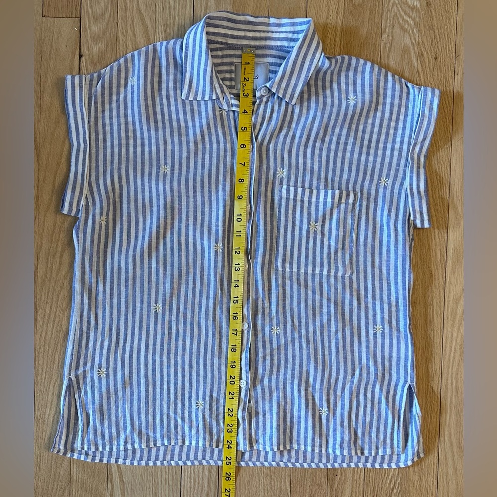Rails Linen Blend Blue White Striped Embroidered Floral Cap-Sleeved Blouse, M - Picture 5 of 7